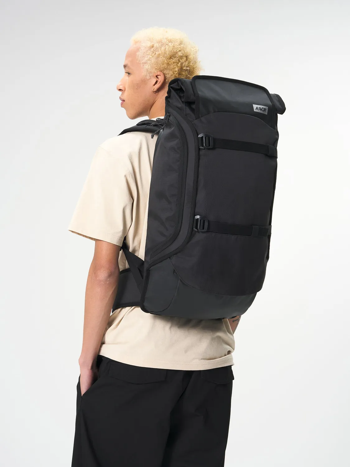 Aevor Travel Pack + Wash Pack rejserygsk sæt
