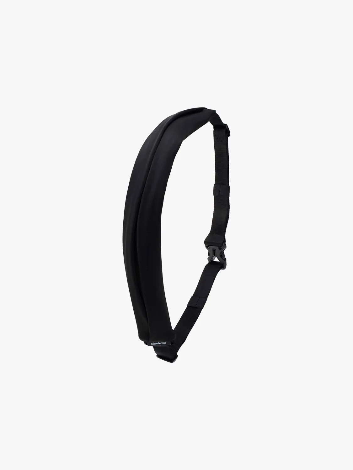 côte&ciel Adda Sleek Black bæltetaske crossbody rem