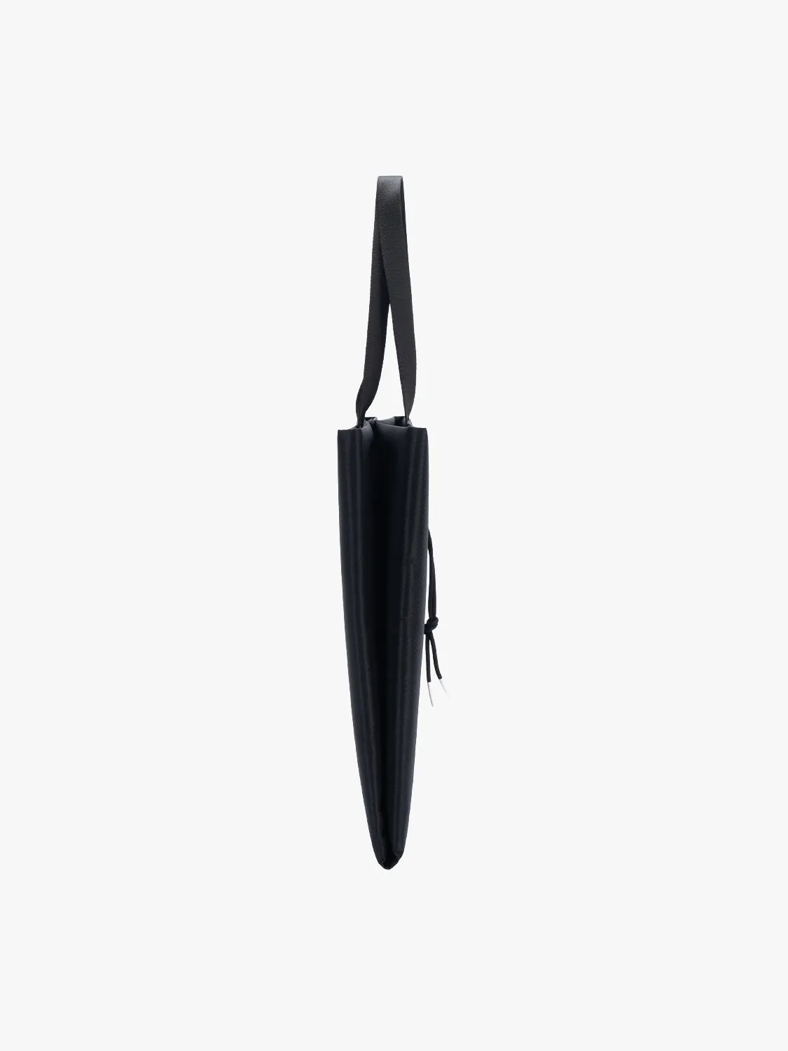 côte&ciel Todd Satellite skuldertaske 17L sort