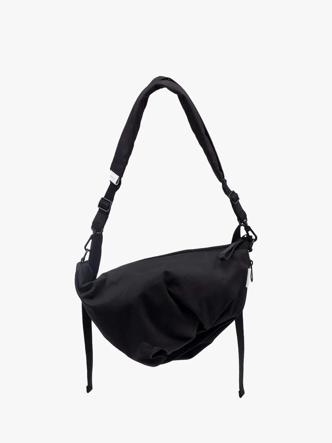 côte&ciel Orne Smooth crossbodytaske 6L sort
