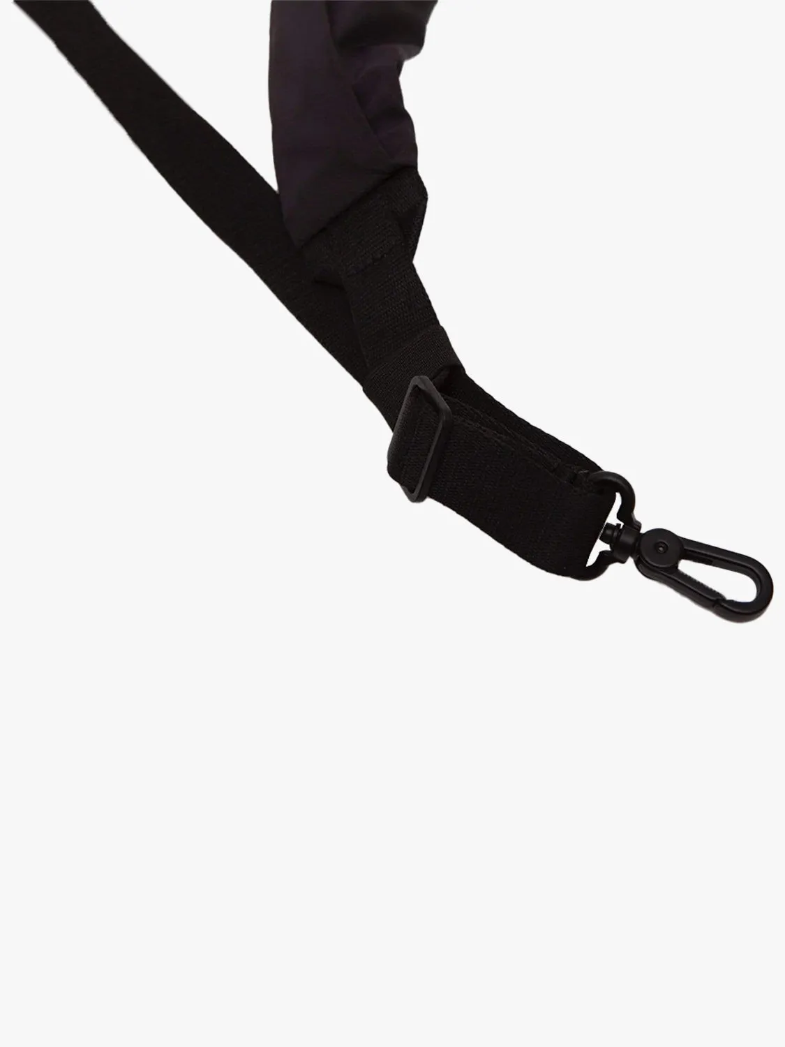 côte&ciel Adda bæltetaske 6L sort nylon