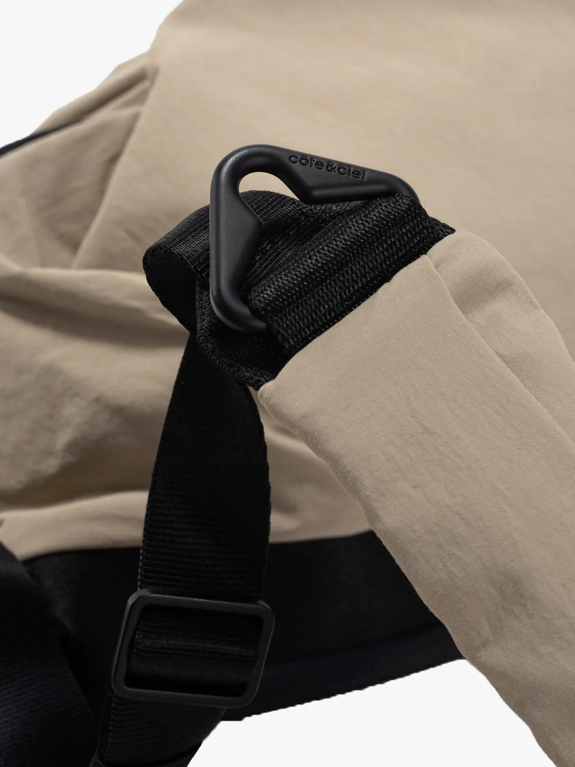 côte&ciel Orne Komatsu crossbody beige 5L