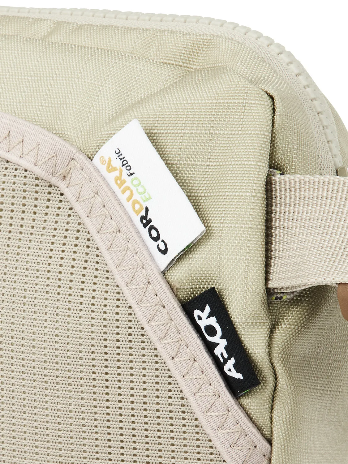 Aevor Hip Bag Ease bæltetaske Diamond Scorpion beige