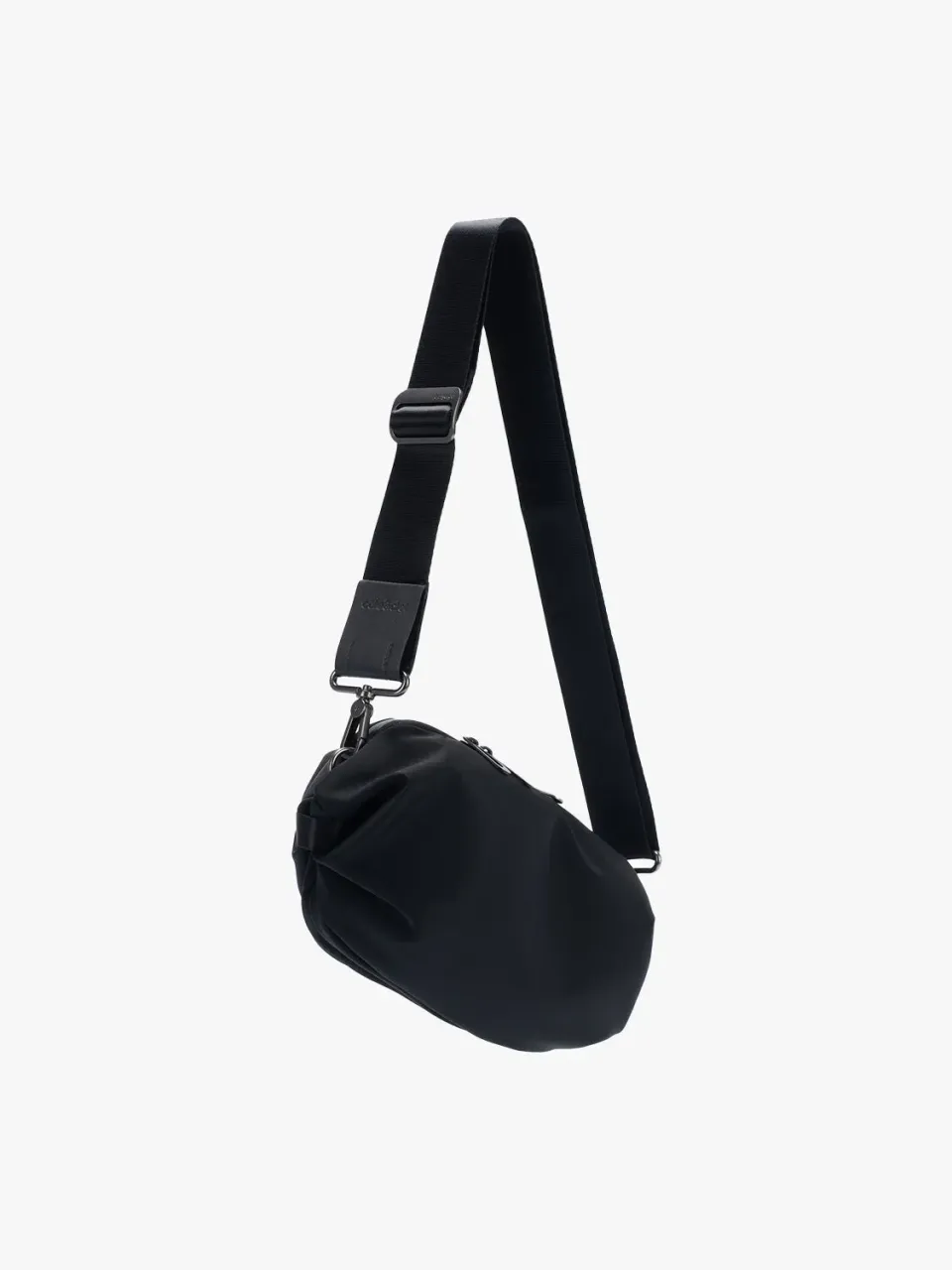 côte&ciel Mesta Onyx Black crossbody taske 4L sort