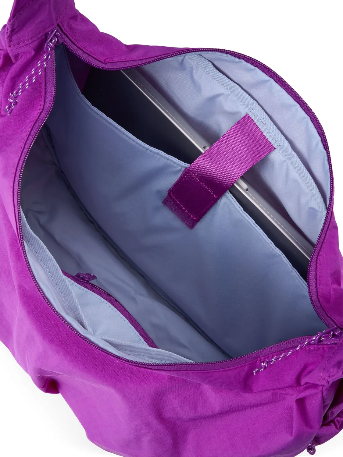 Aevor Slouchy Bag skuldertaske fuchsia 23 liter