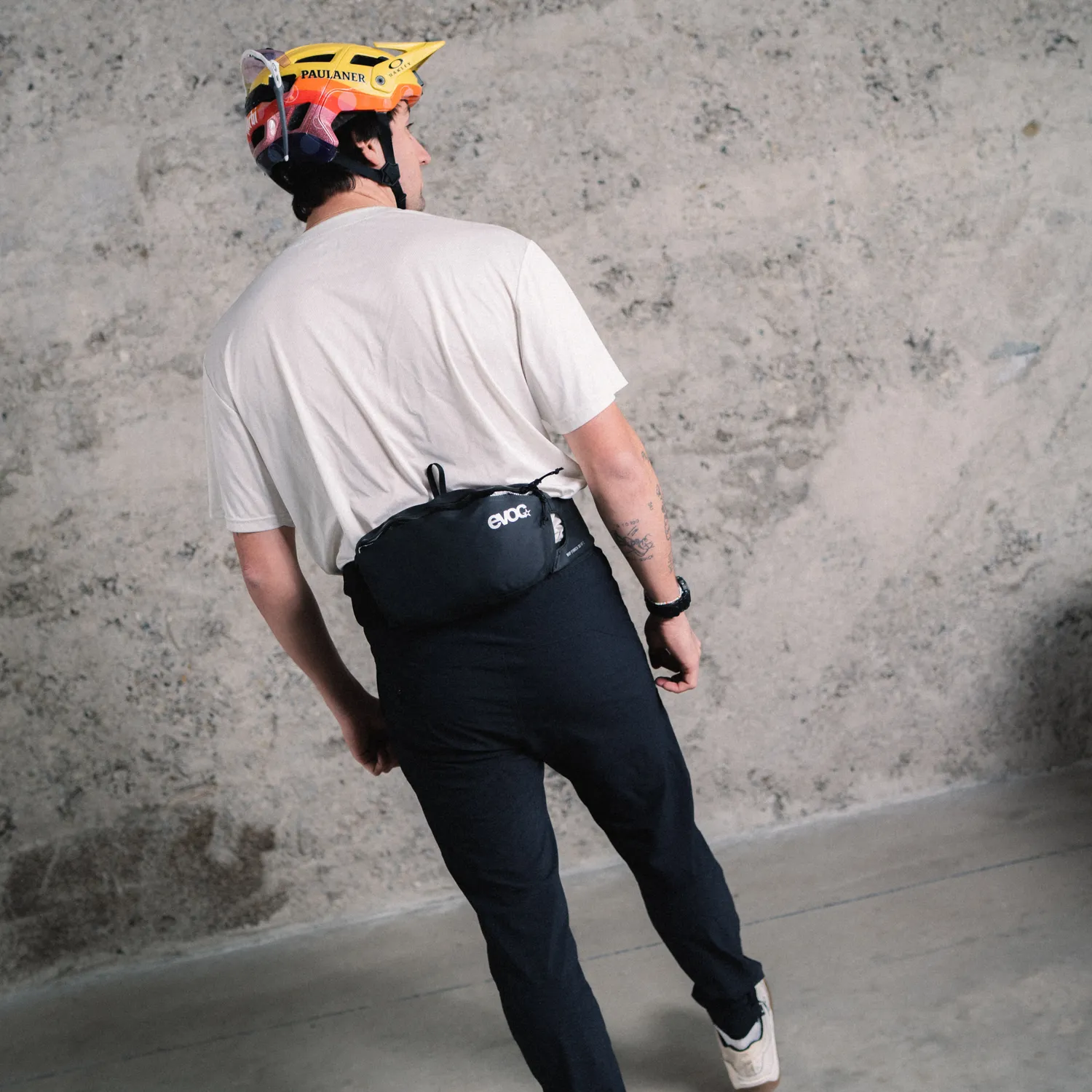 Evoc Hip Pouch 3D WP 2 hoftetaske 2L sort