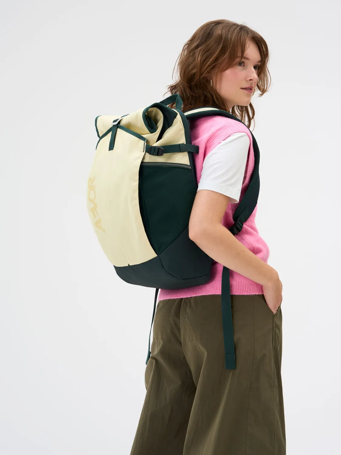 Aevor Roll Pack 2.0 rygsæk banana split 15"