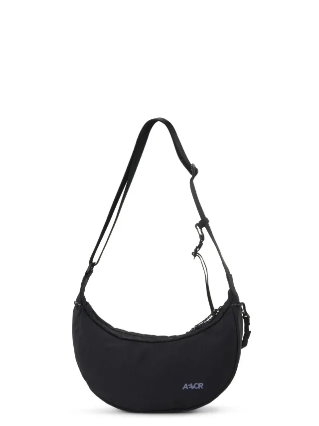 Aevor Sling Bag Small slingtaske 4 liter Black
