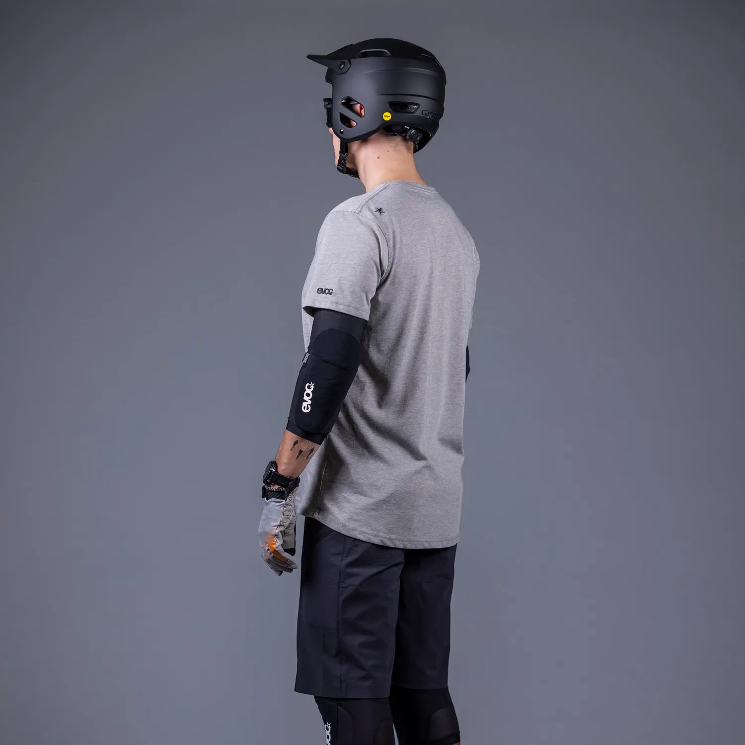 Evoc Elbow Protector LS Flex Lite albuebeskytter sort level 1