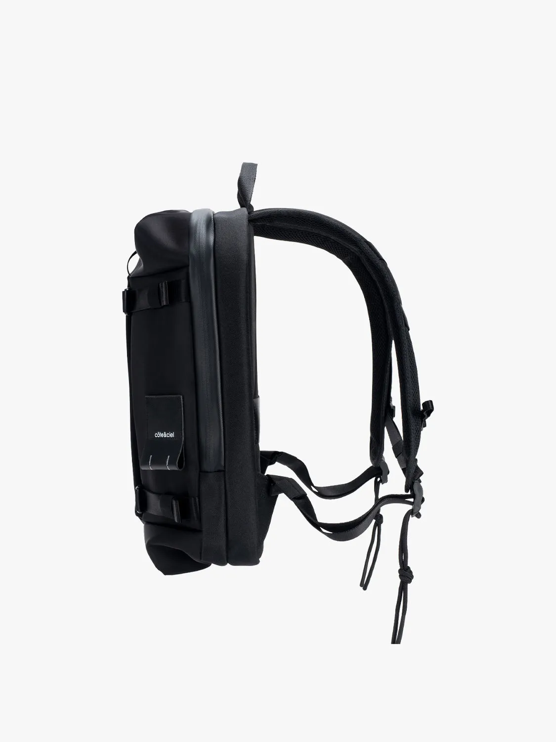 côte&ciel Yukon Sleek rygsæk 13,5 liter sort 14"