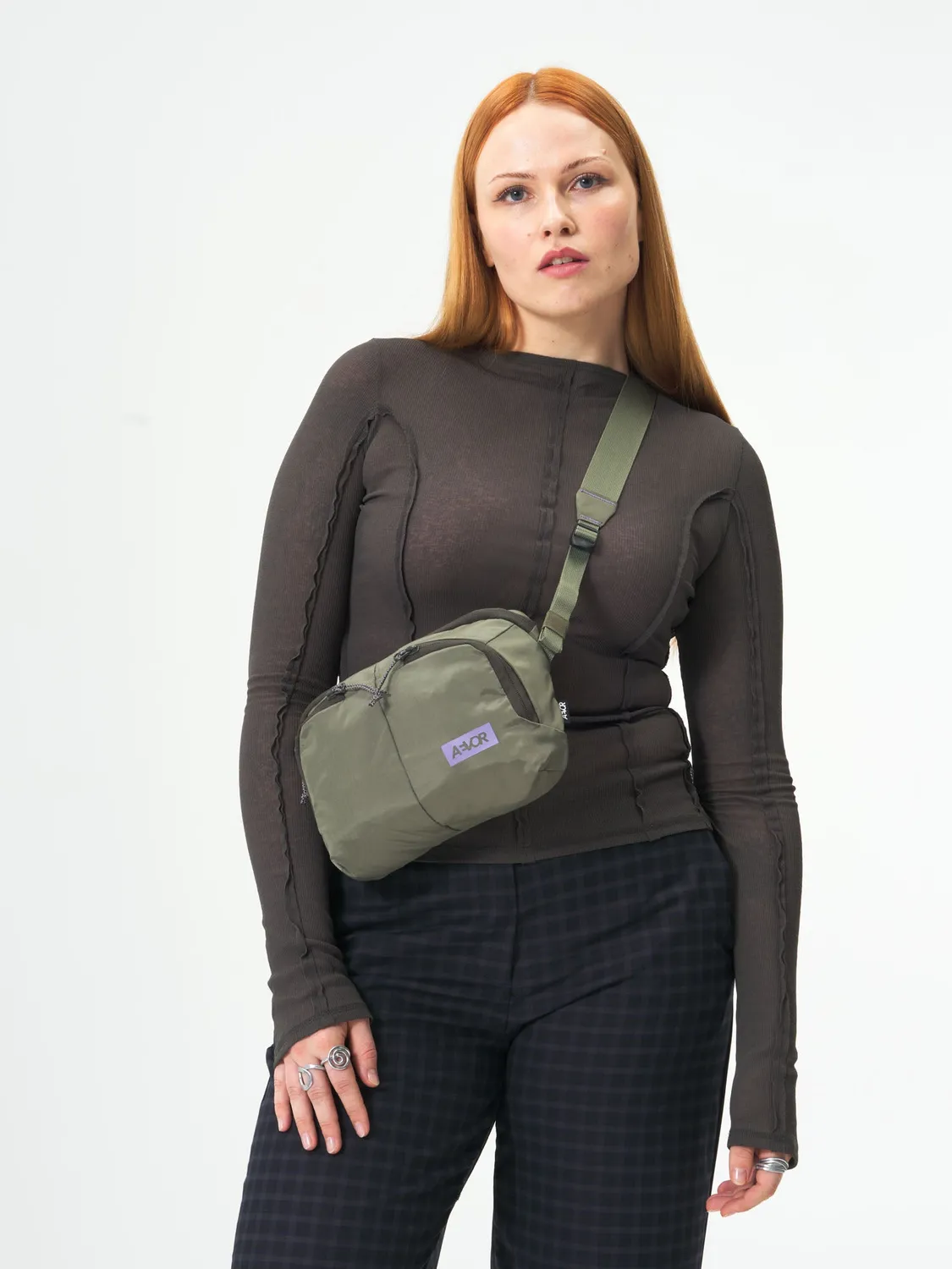 Aevor Sacoche Bag skuldertaske Ripstop Violet Sage 4 liter