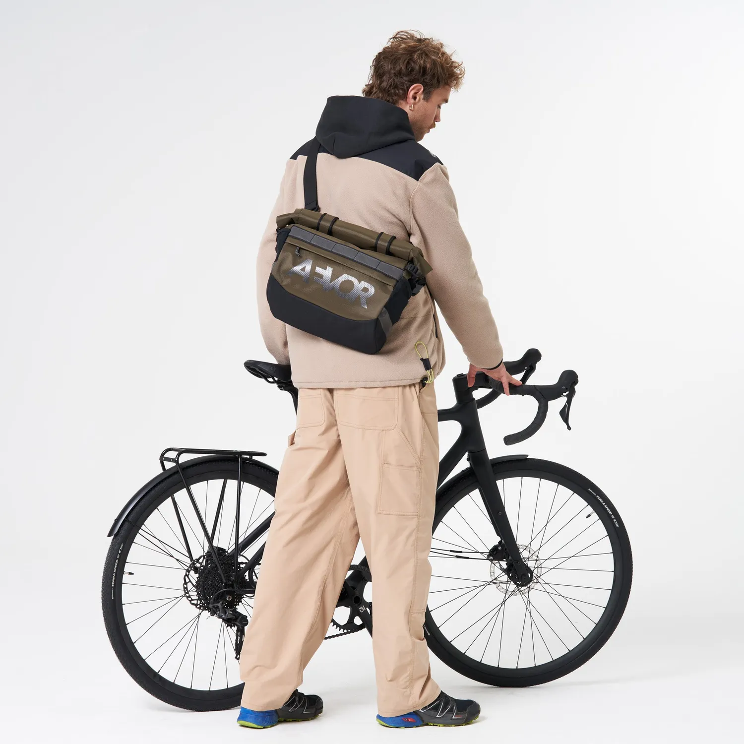 Aevor Triple Bike Bag Proof Olive Gold cykeltaske 3-i-1