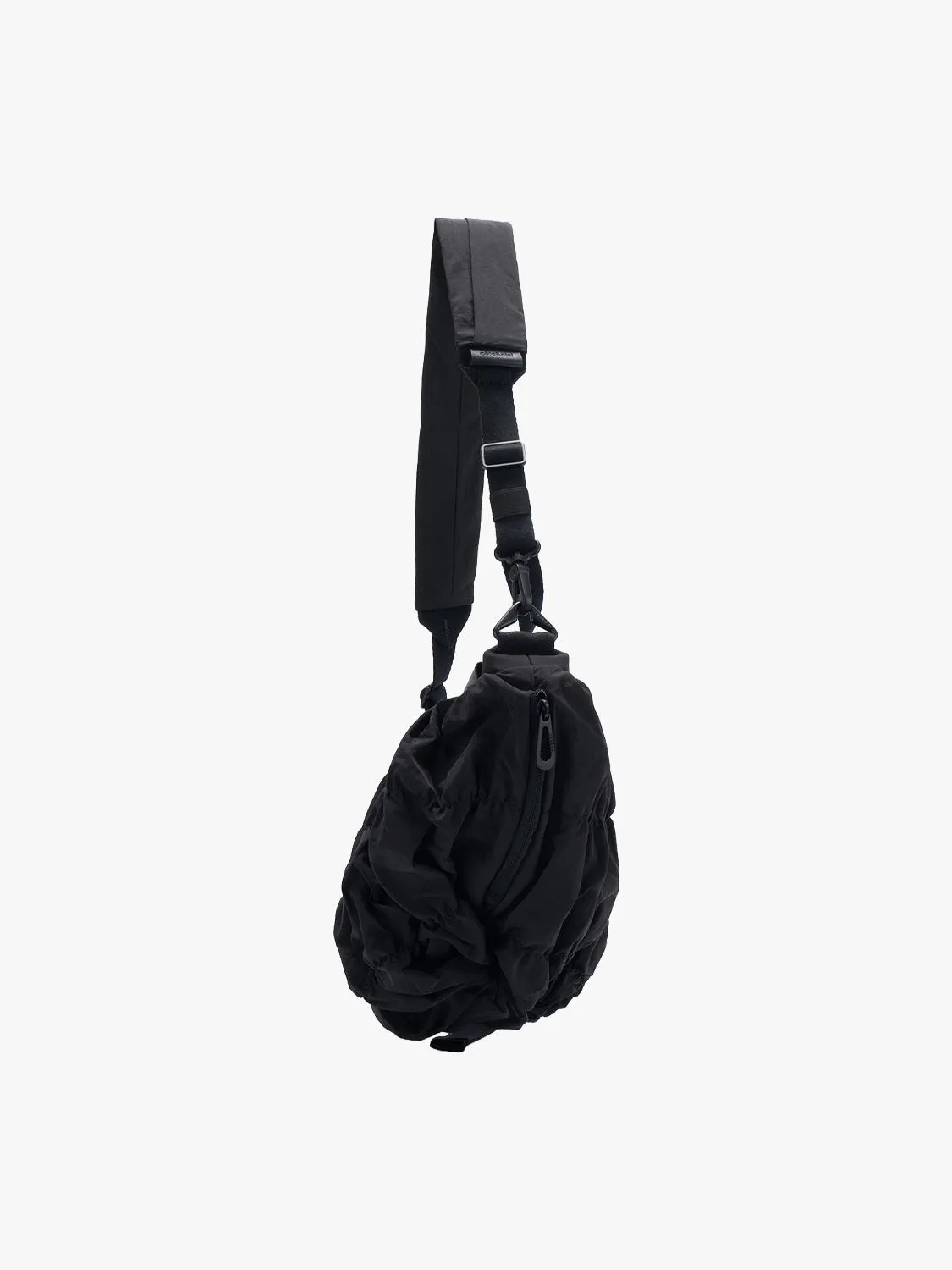 côte&ciel Orne Otra Gathered Black skuldertaske 9L