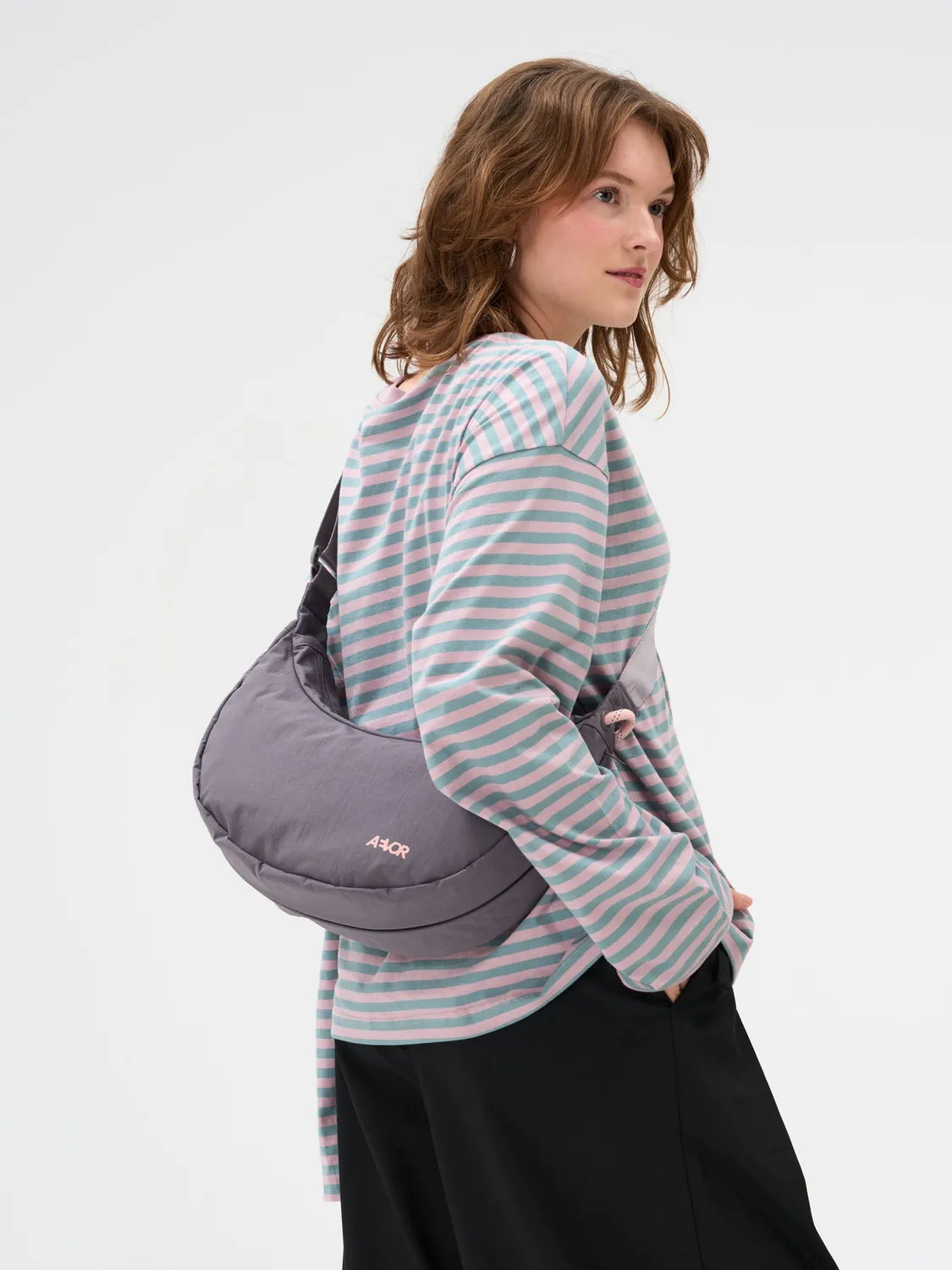 Aevor Sling Bag skuldertaske Grey 5,5L
