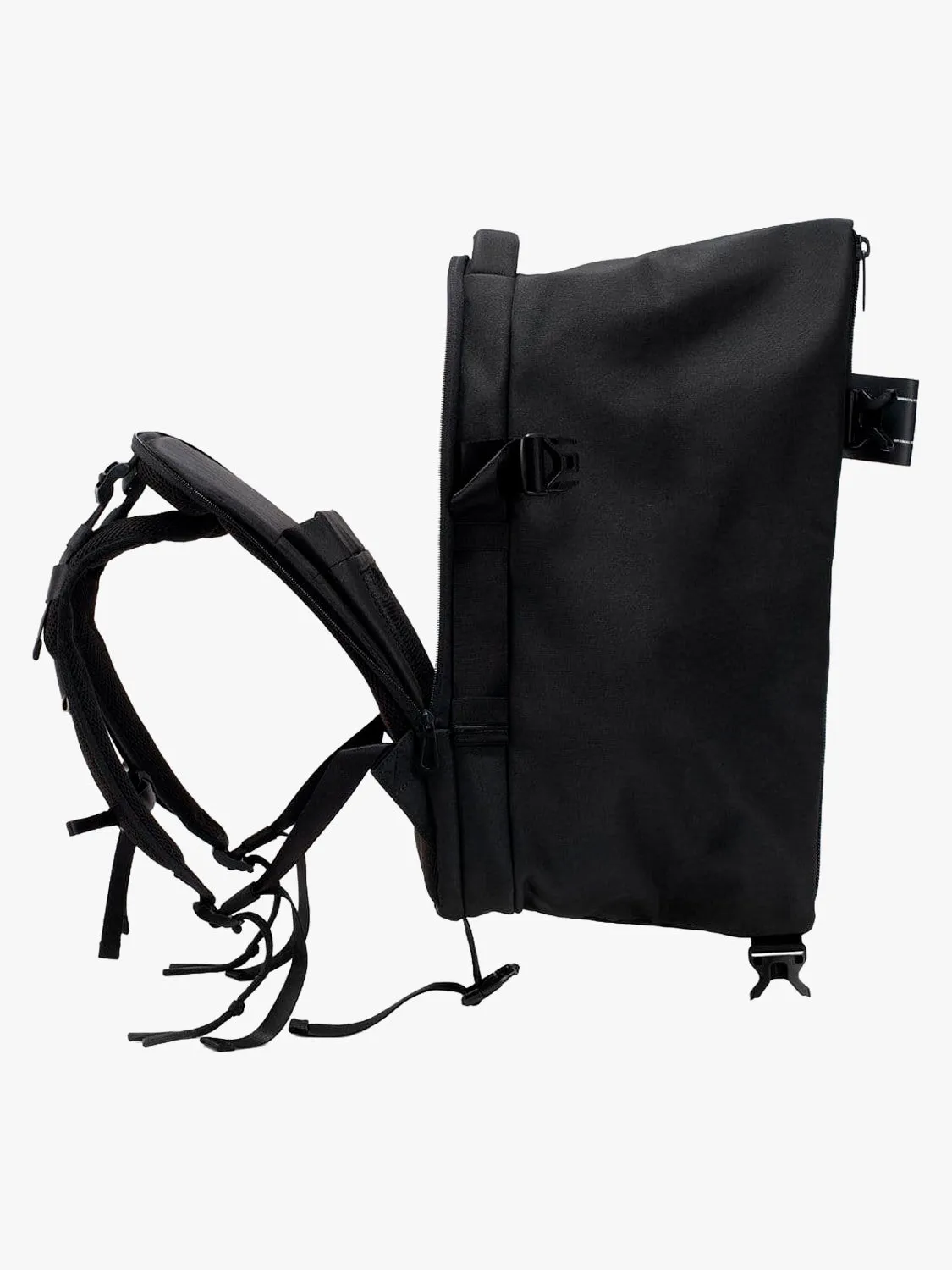 côte&ciel Isar Air Black rygsæk 5L laptop 15-16" udvidelig