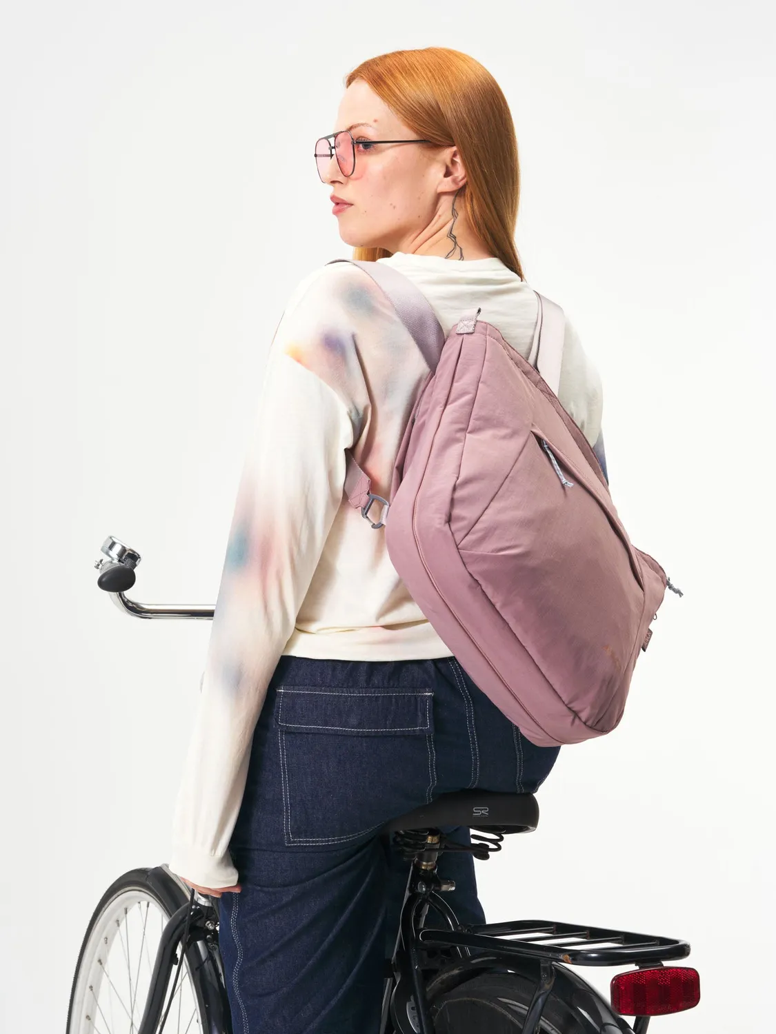 Aevor Bike Shopper cykeltaske 20L Rosewood udvidelig