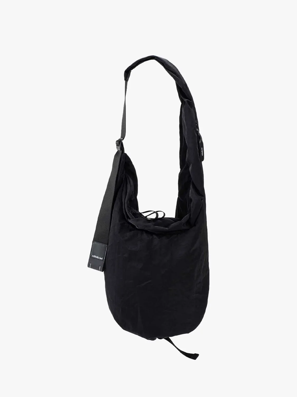 côte&ciel Hyco M Smooth Black skuldertaske sort 25L tote