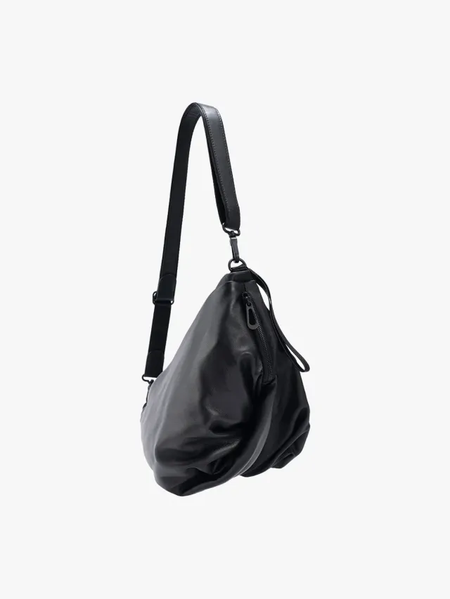côte&ciel Orne Alias crossbody Black 6L læder