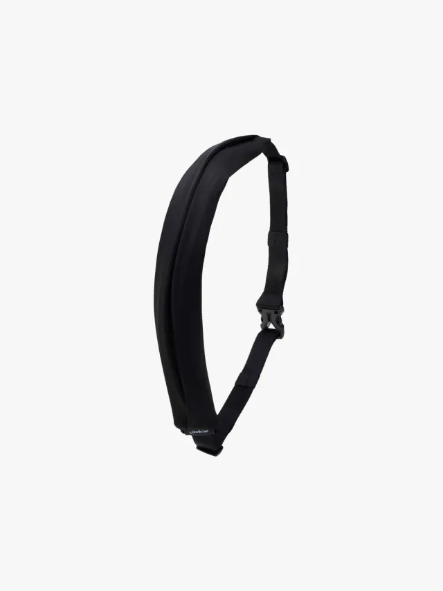 côte&ciel Adda Sleek bæltetaske sort