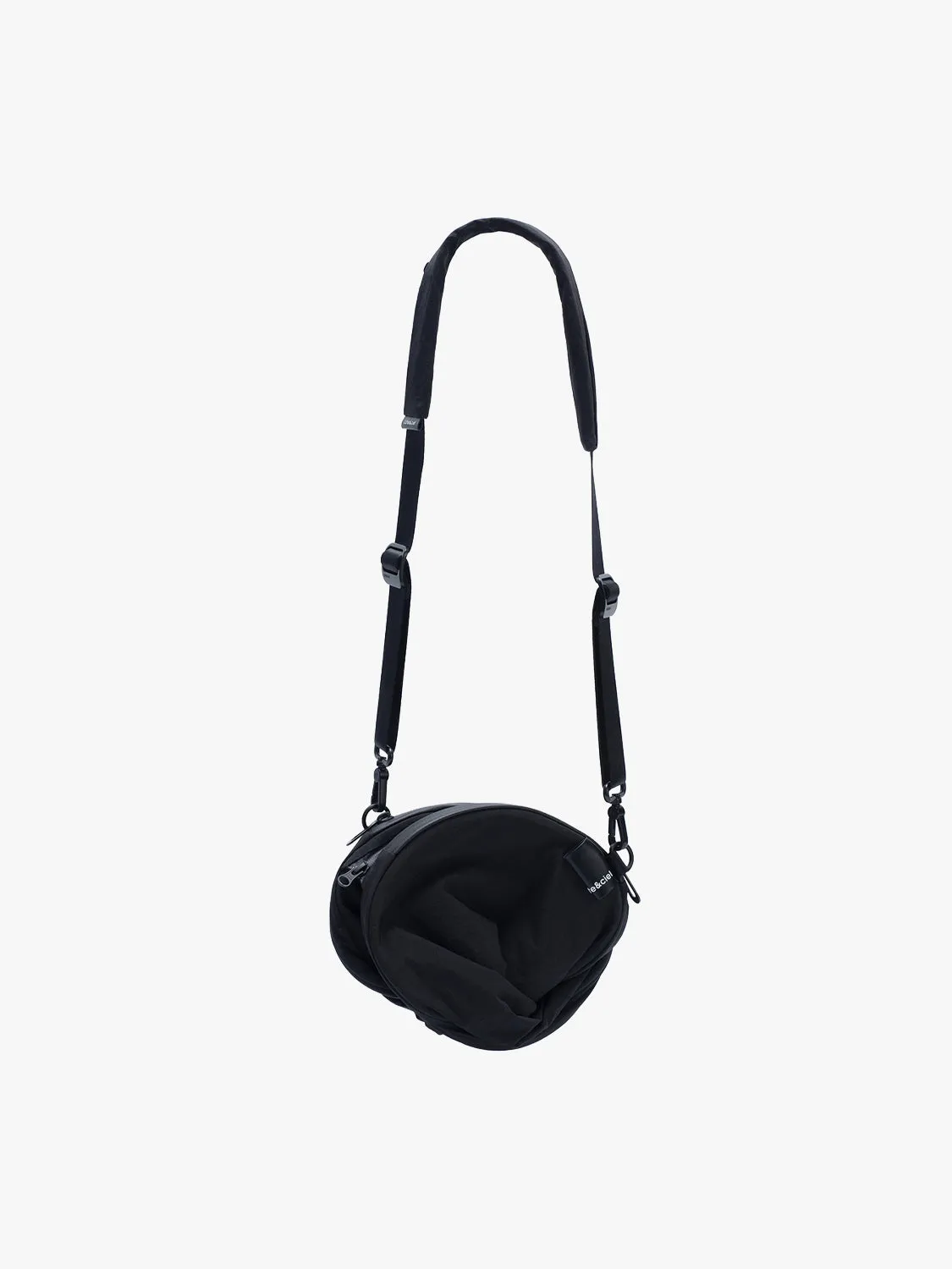 côte&ciel Luka crossbody taske smooth black 10L