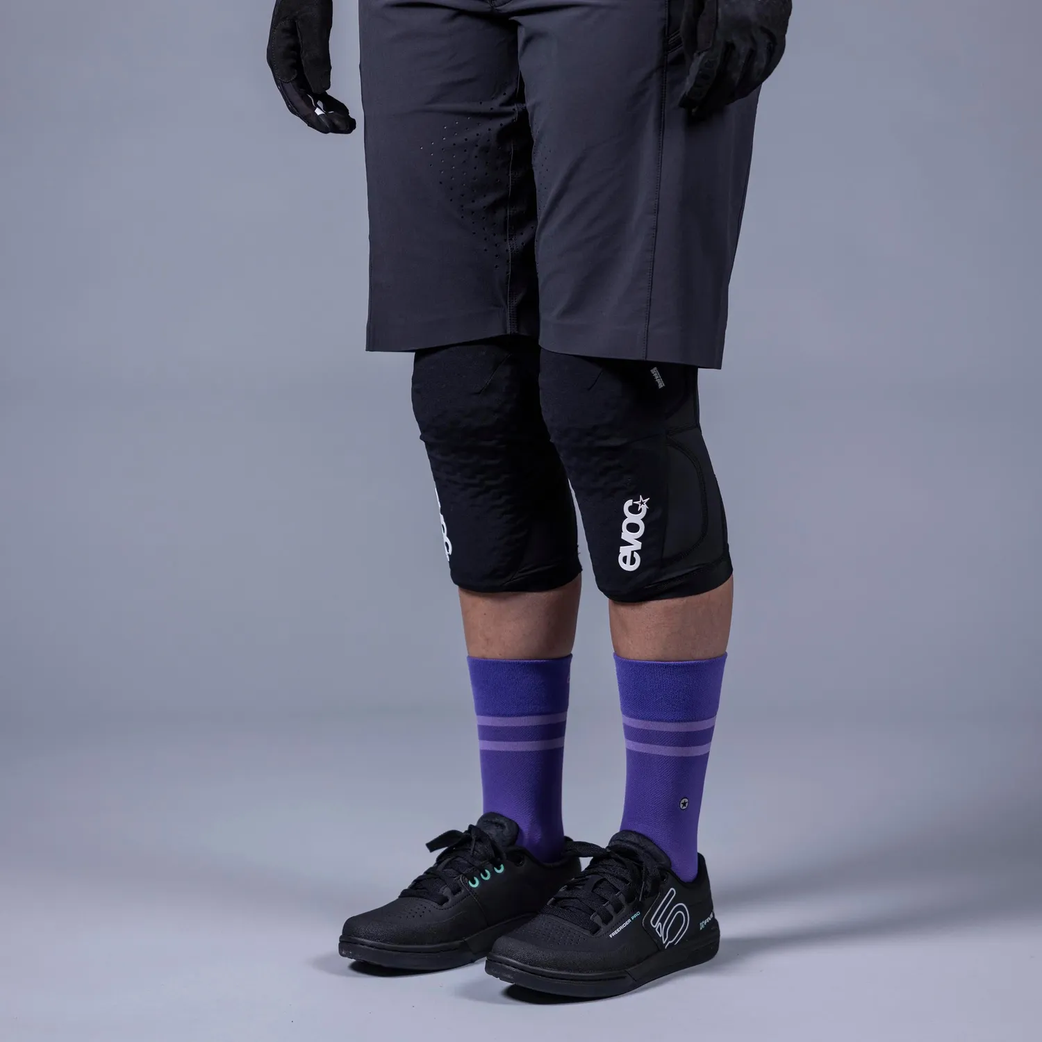 Evoc Knee Protector LS Flex Lite knæbeskytter sort level 2
