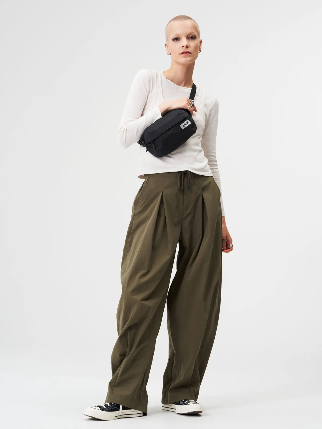 Aevor Hip Bag Ease bæltetaske Ripstop Black mini
