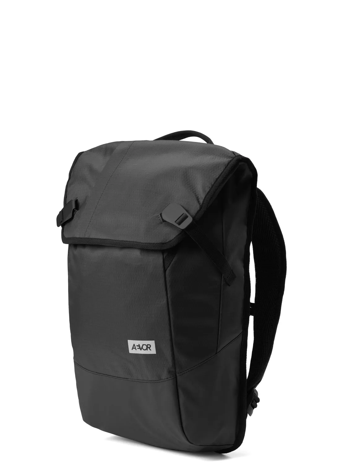Aevor Daypack Proof Black rygsæk 18L vandafvisende