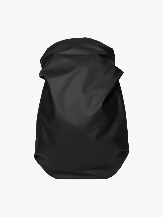 côte&ciel Nile M Obsidian Black rygsæk 5L laptop 16"