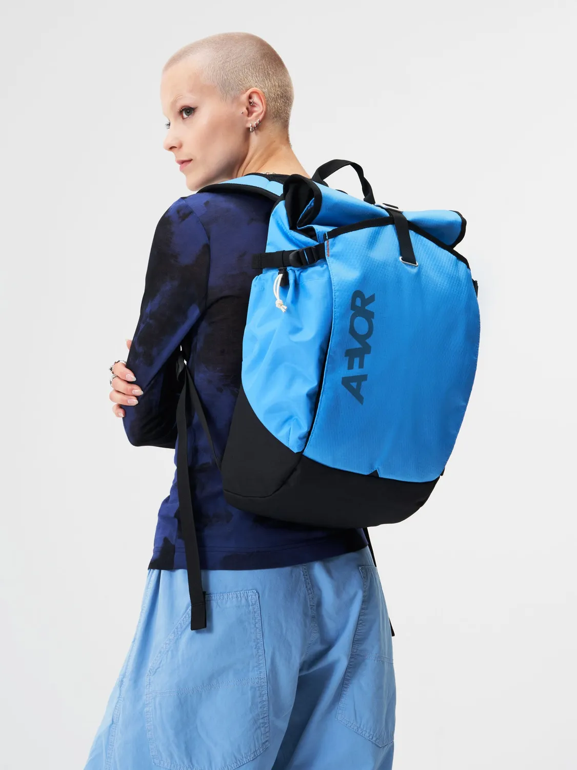 Aevor Roll Pack rygsæk Proof Retro Blue udvidelig