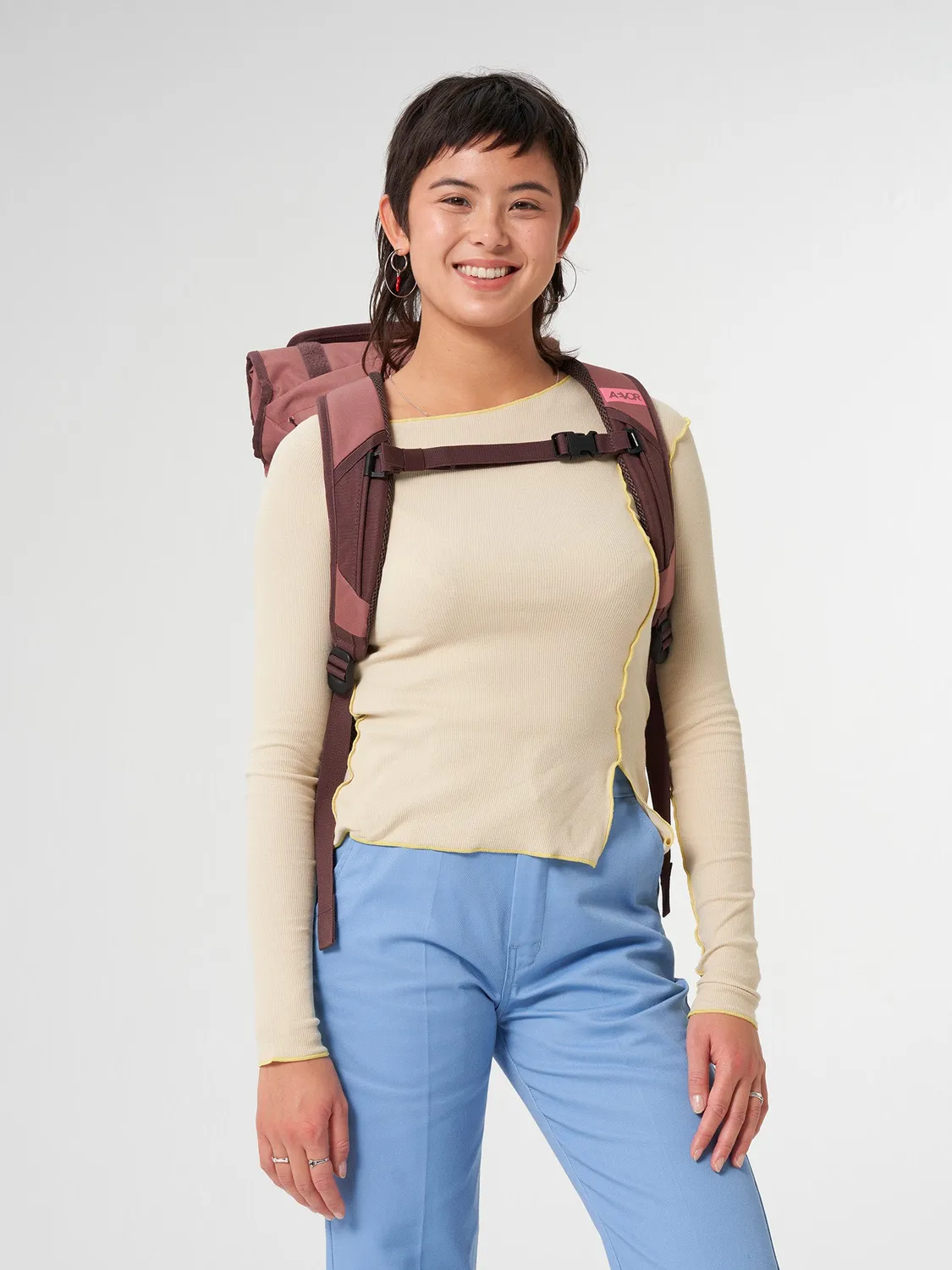 Aevor Trip Pack rygsæk Raw Ruby 26-33 liter