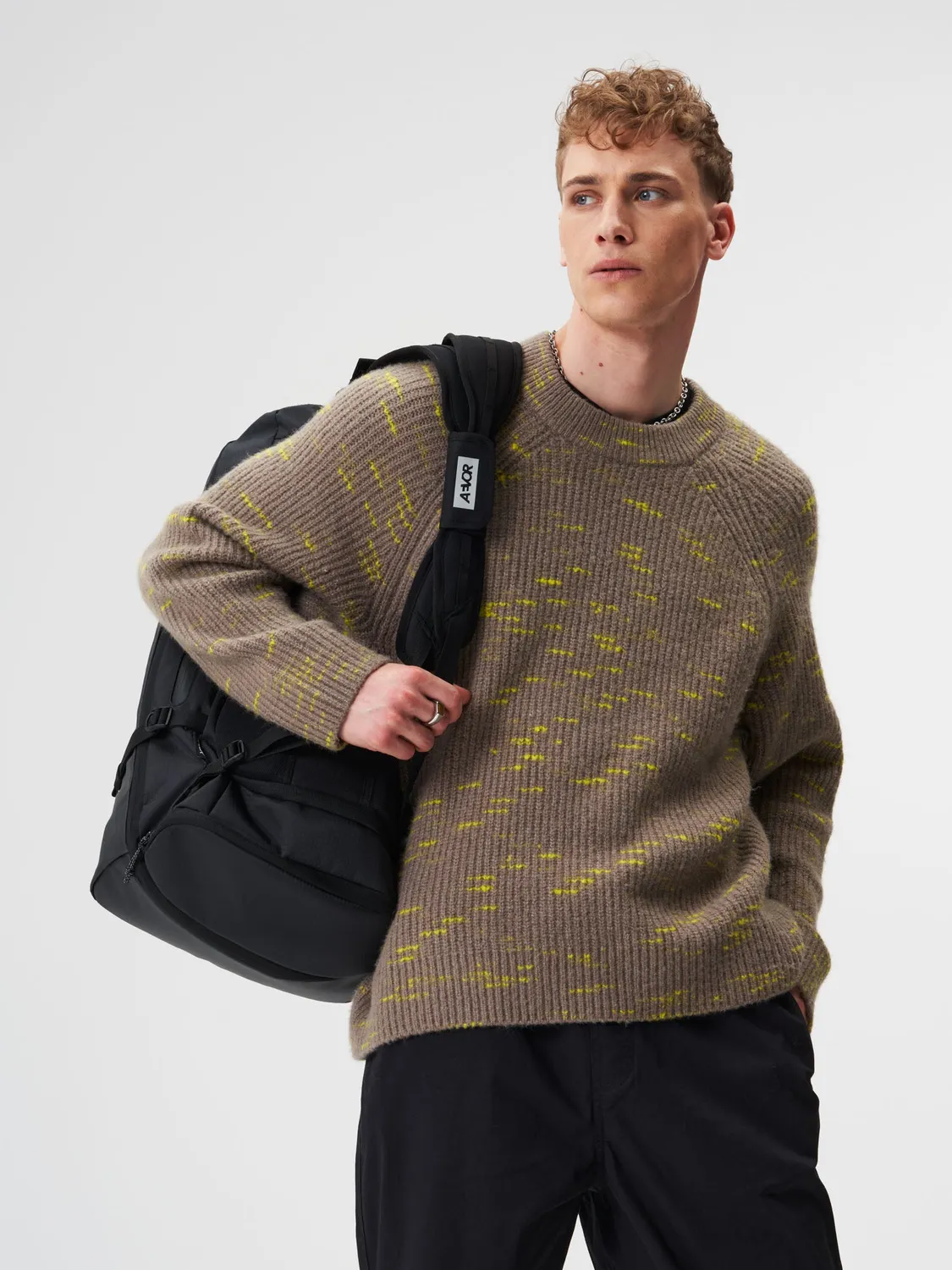Aevor Duffel Pack rygsæk Proof Black 47-60 liter