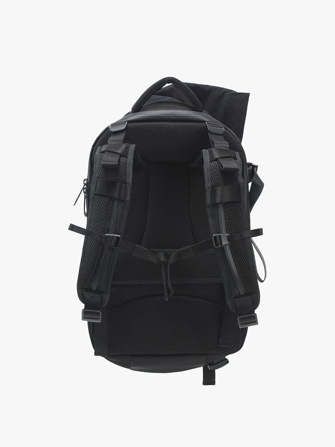côte&ciel Isar M Komatsu Onibegie rygsæk sort 16"