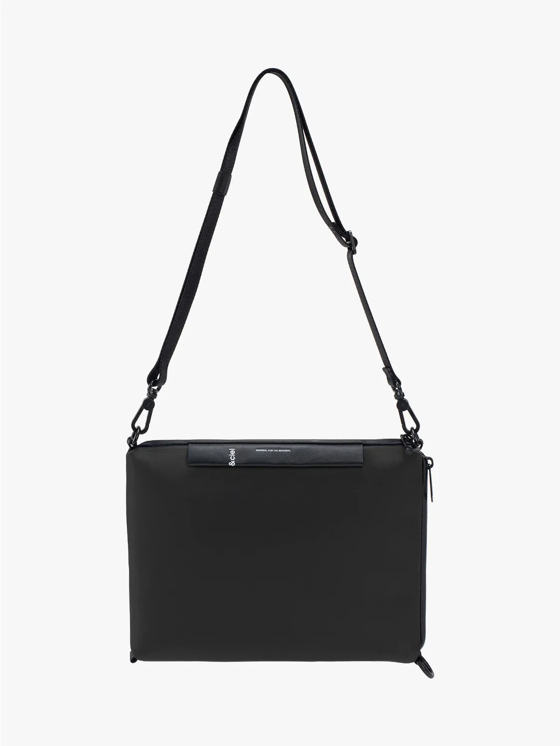 côte&ciel Inn M Sleek Black skuldertaske 4L