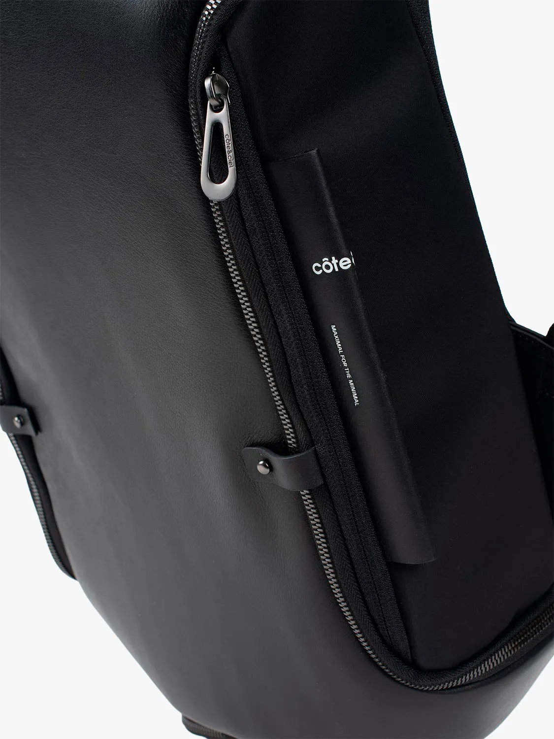 côte&ciel Avon læder rygsæk sort 12L