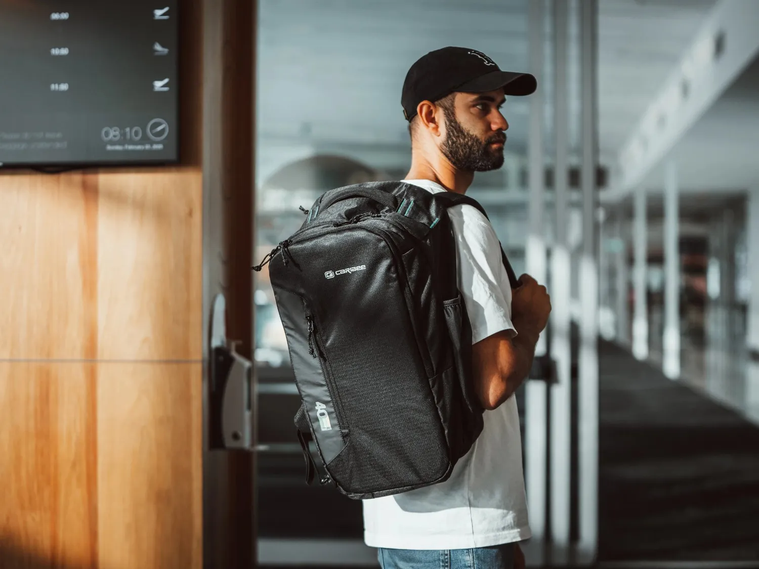 Caribee Traveller 40L håndbagage rygsæk sort laptop