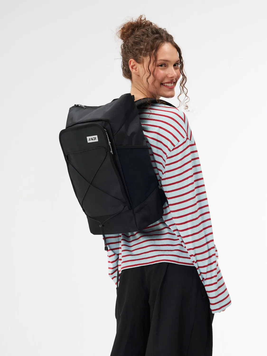 Aevor Day Pack FLX rygsæk Proof Black 21 liter