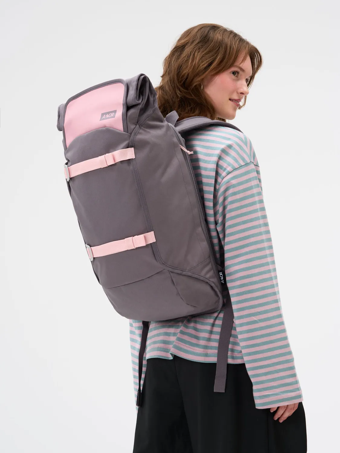Aevor Trip Pack rygsæk Tropical Lily 26-33 liter