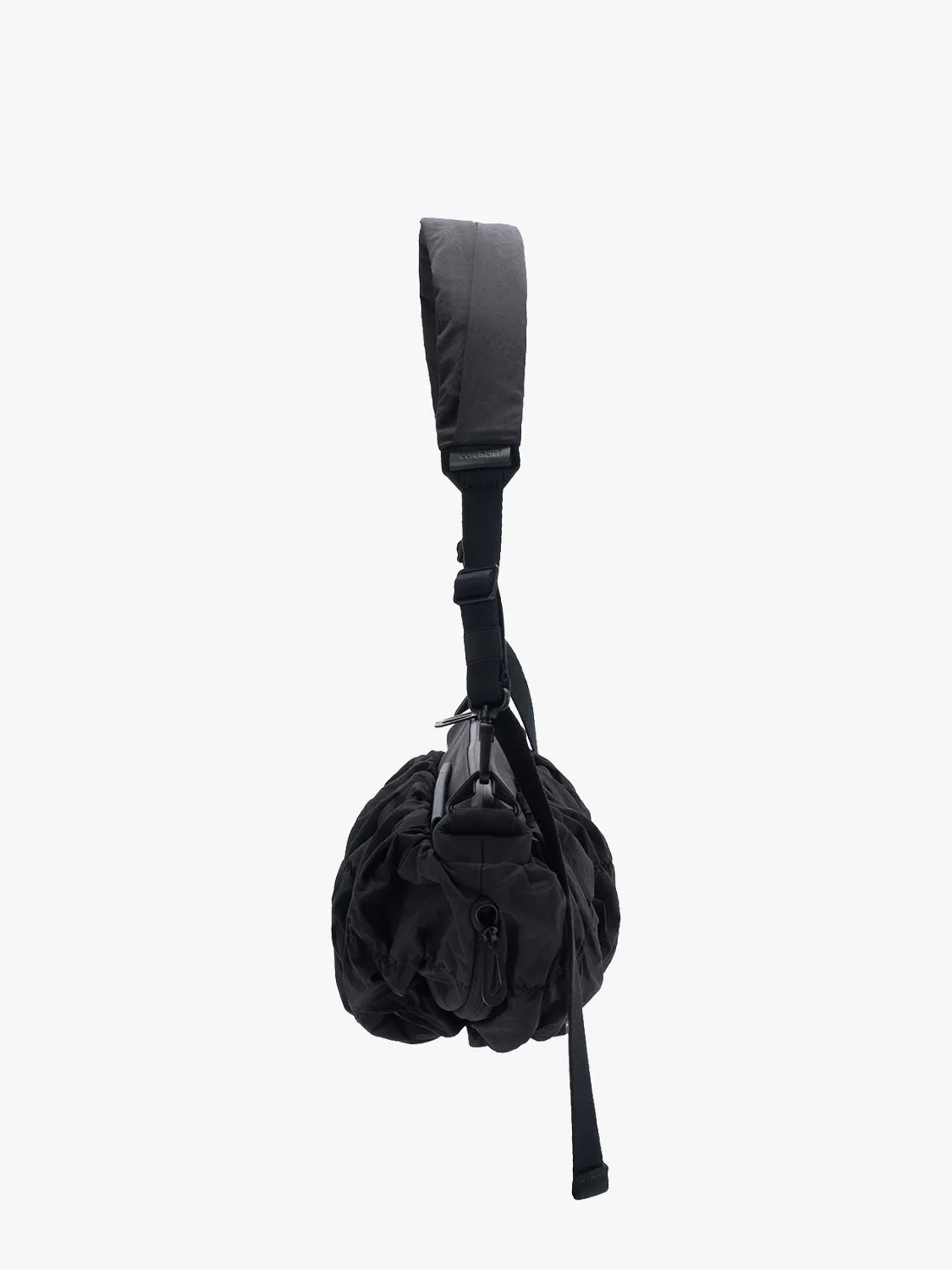 côte&ciel Orne Otra Gathered Black skuldertaske 9L