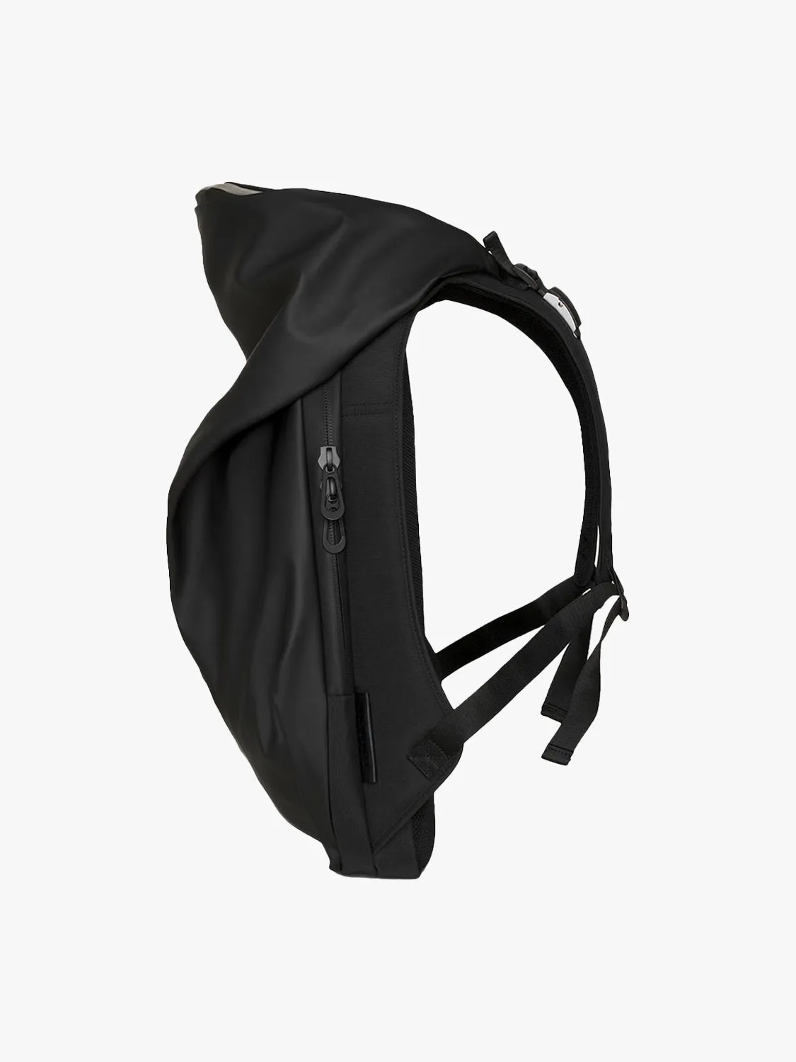 côte&ciel Nile M Obsidian Black rygsæk 5L laptop 16"