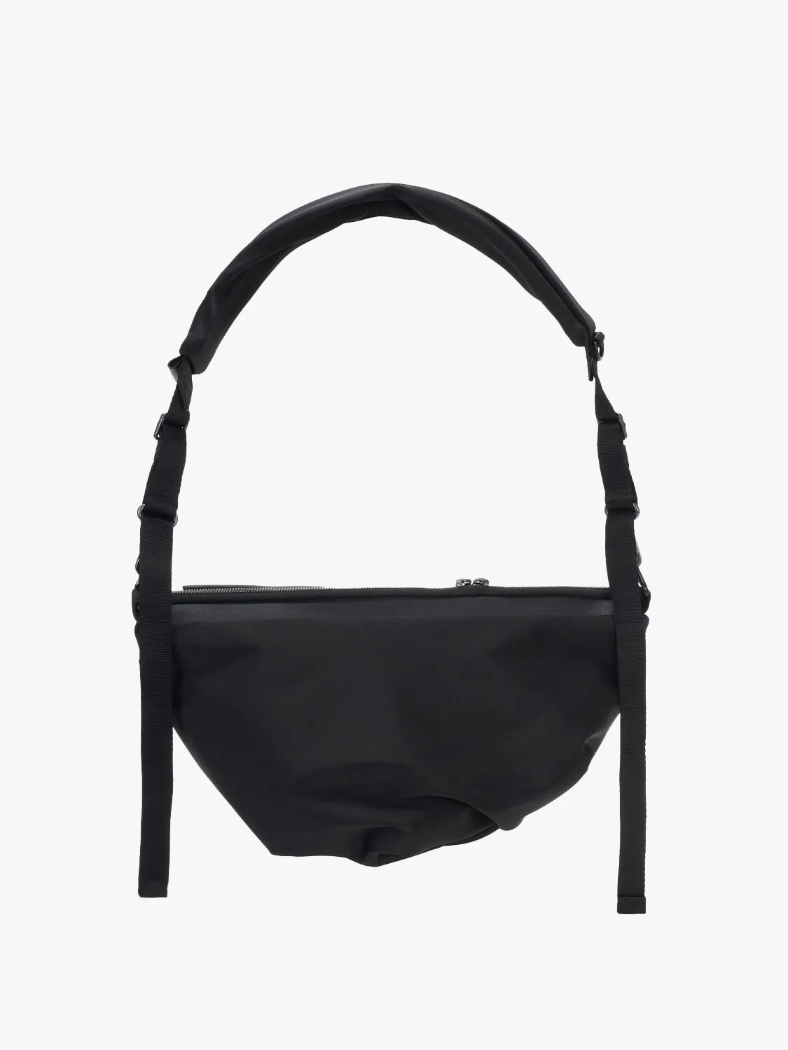 côte&ciel Orne Onyx Black skuldertaske 10 liter