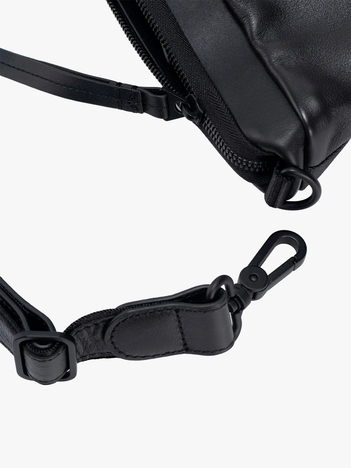 côte&ciel Orne Alias crossbody Black 6L læder