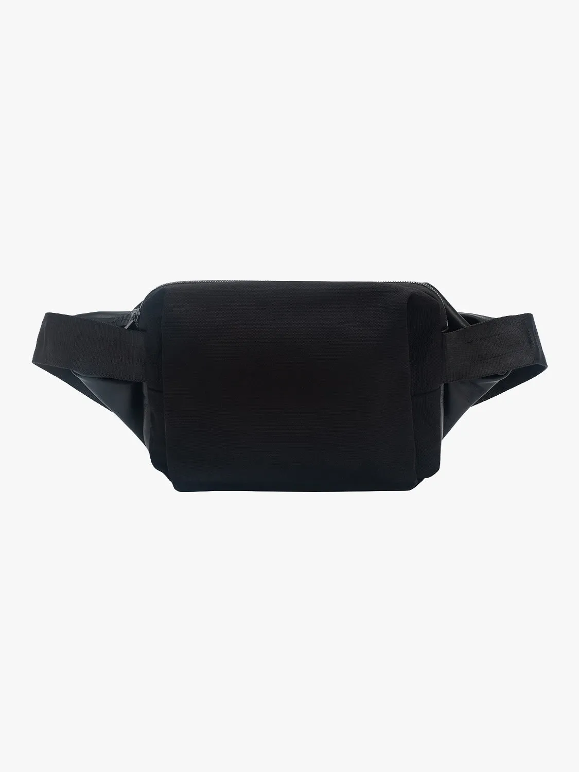 côte&ciel Isarau M Alias sling taske sort
