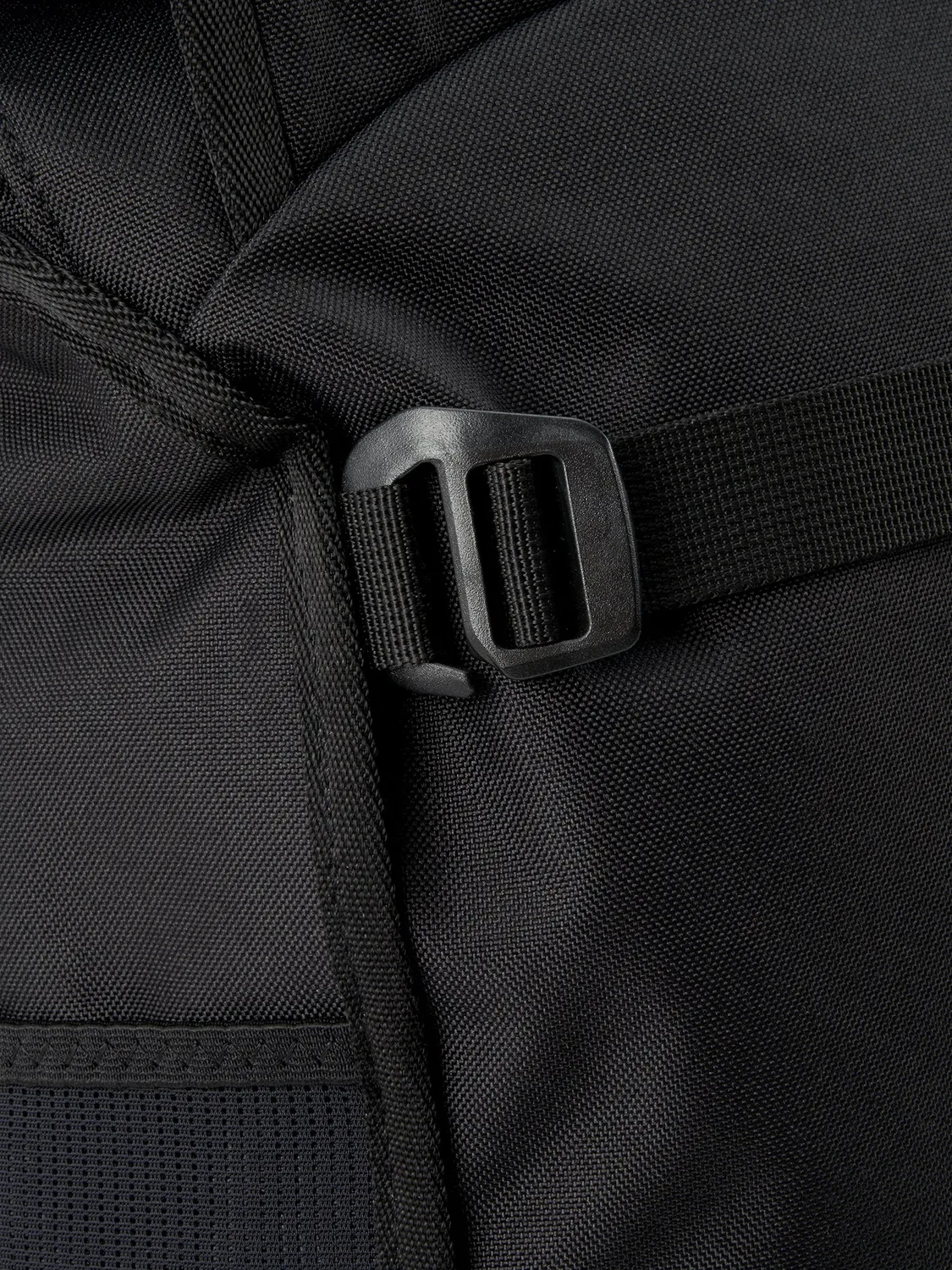 Aevor Trip Pack Black Eclipse rygsæk sæt slingbag