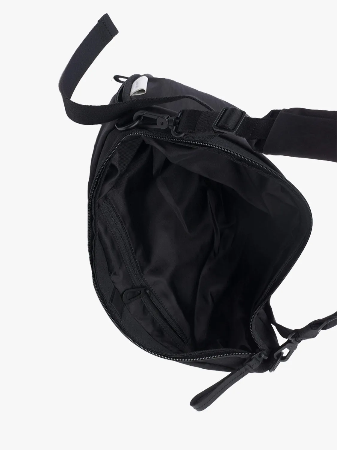 côte&ciel Orne Smooth crossbodytaske 6L sort