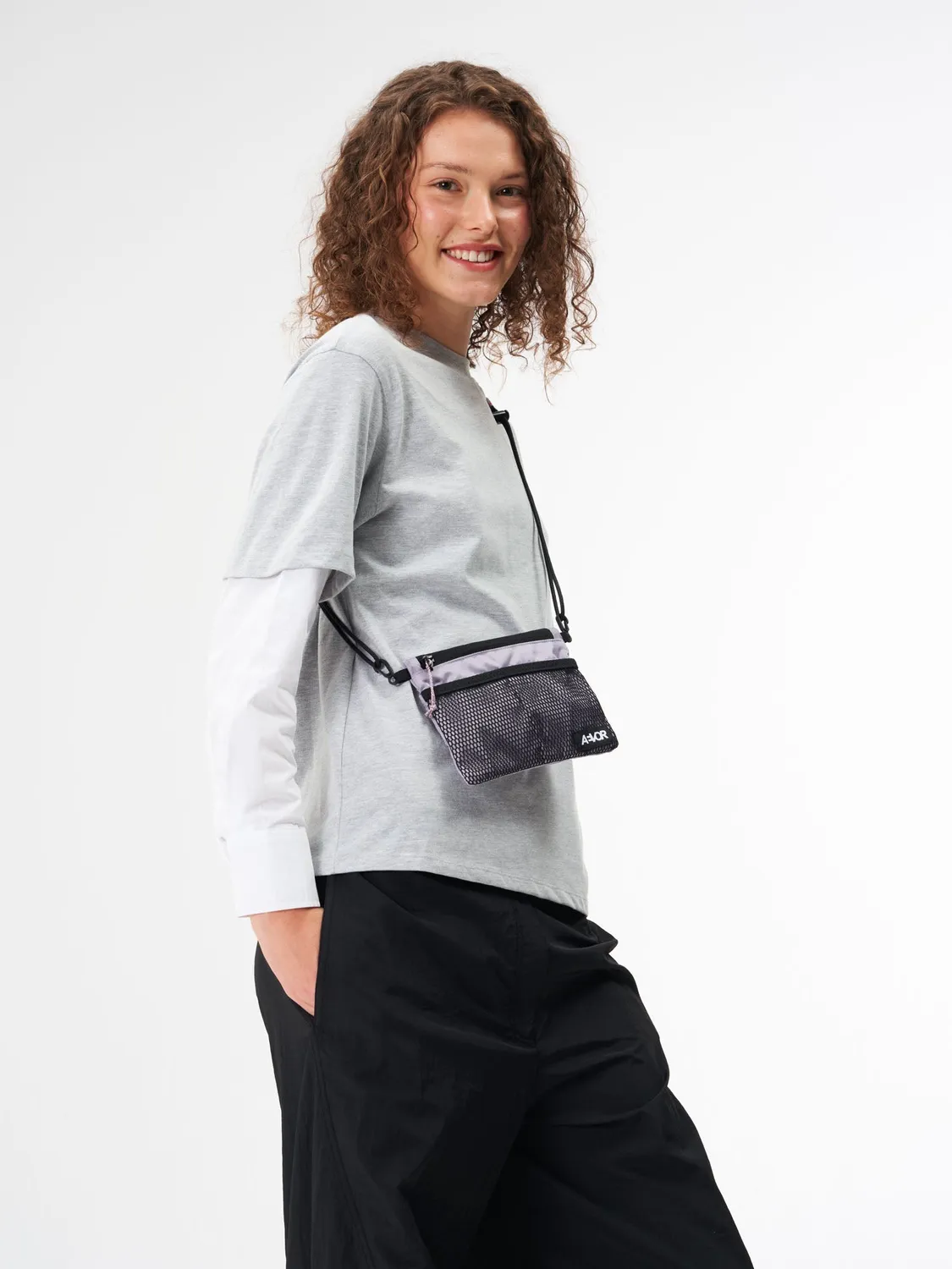 Aevor Chest Pouch brysttaske Ripstop Lavender let