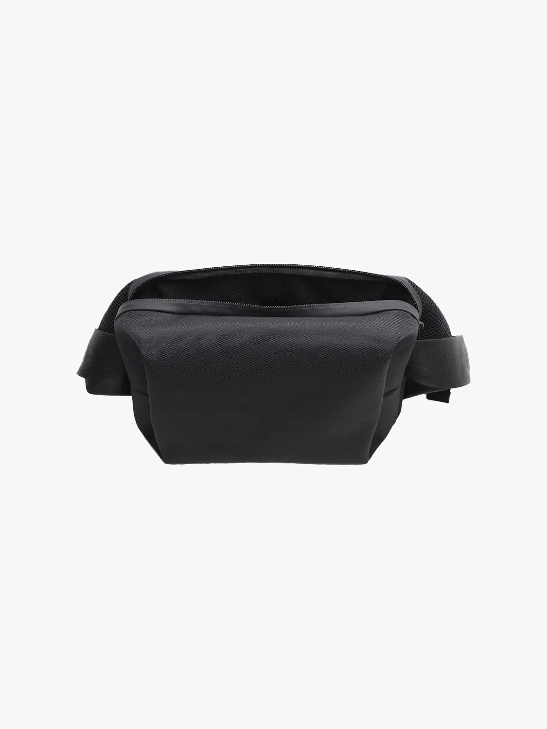 côte&ciel Isarau M skuldertaske 8L sort
