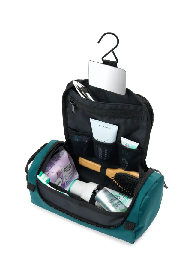 Aevor Wash Pack Proof Evergreen toilettaske med spejl